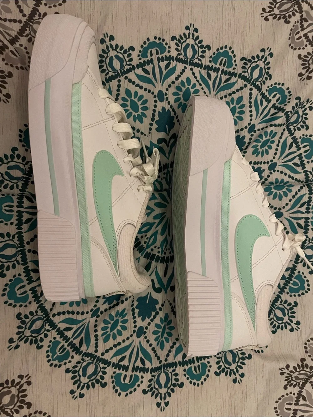 Nike Court Legacy Lift White Mint Foam (Women's) Sz 7.5